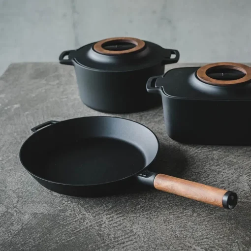 Norden Støpejernspanne 24cm<FISKARS