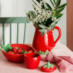 Porsgrunds Porselænsfabrik Jordbær Mugge 1,8L<PORSGRUNDS PORSELÆNSFABRIK Online