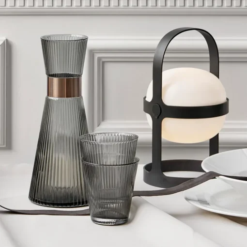 Grand Cru Vannkaraffel m/Riller 1L Grå<ROSENDAHL Discount