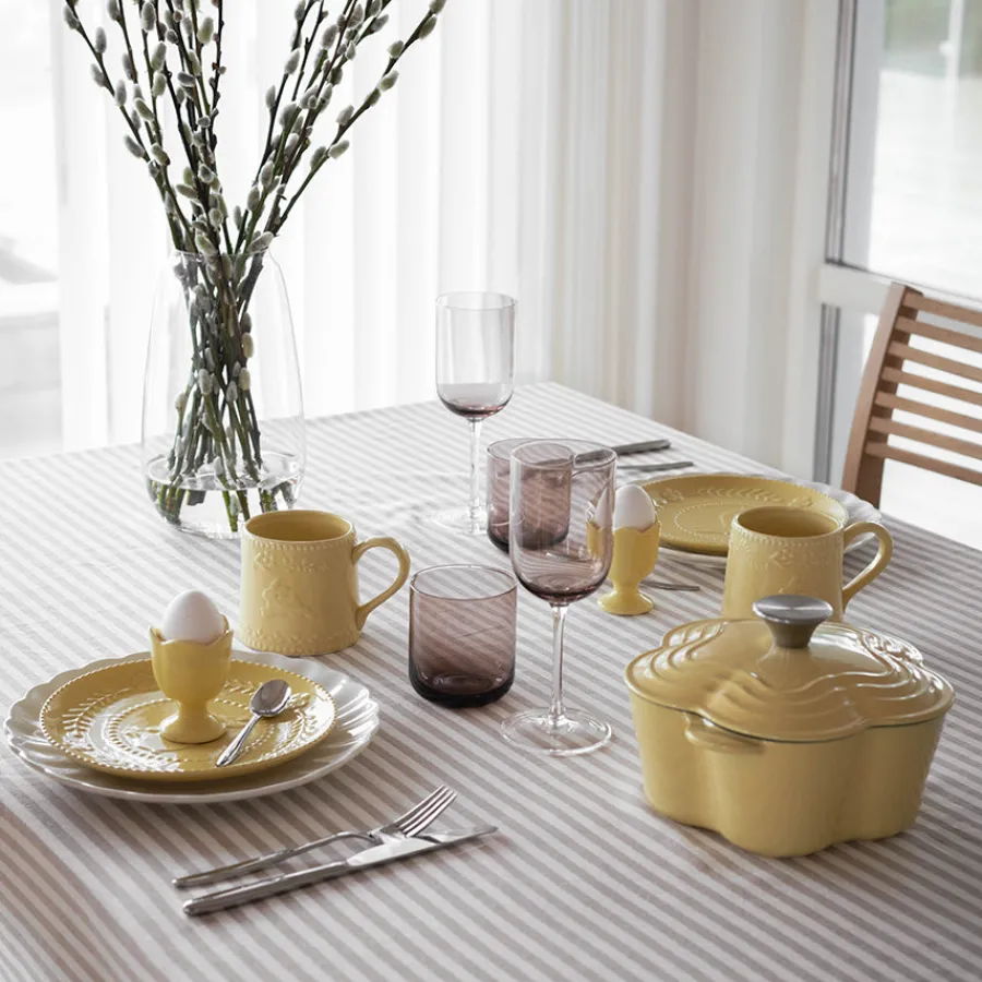 Easter Collection Støpejernsgryte Blomst 1.9L 30cm Gul<SEASONS Hot